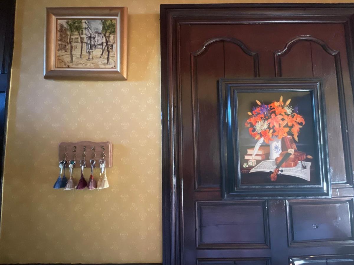 Hotel Domaine De La Carrere à Arthez-de-Bearn Extérieur photo